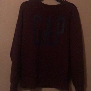 Gap sweater